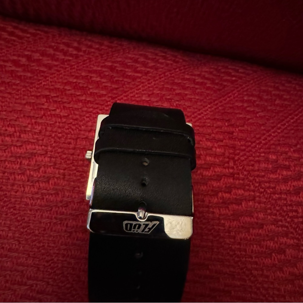 Turntable Watch By Flud - Picture 3 of 3